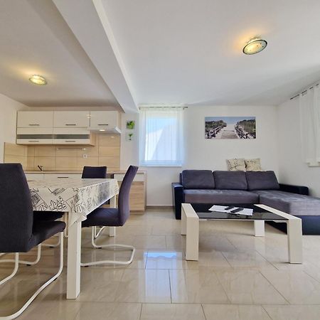 Apartment Slabek บัชกา ภายนอก รูปภาพ